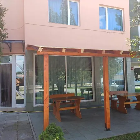 интернационал 호텔 Kulata (Blagoevgrad)