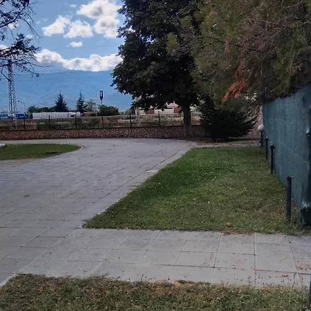 интернационал 호텔 Kulata (Blagoevgrad)