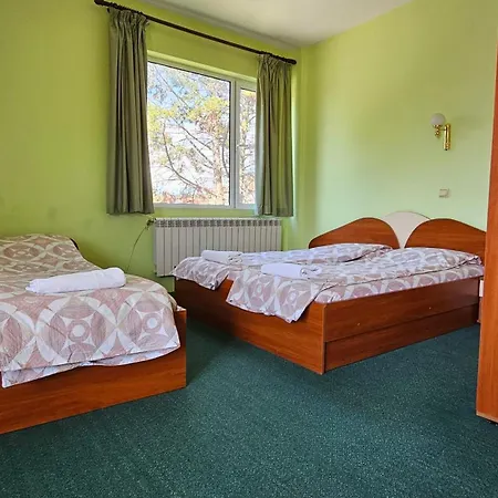 интернационал Hotel